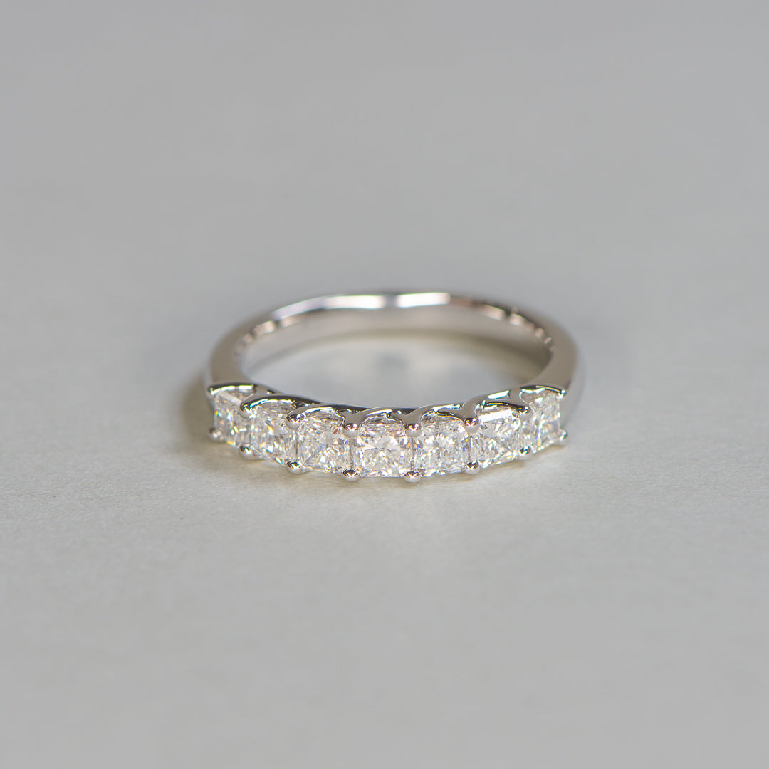 Seven stone diamond deals ring