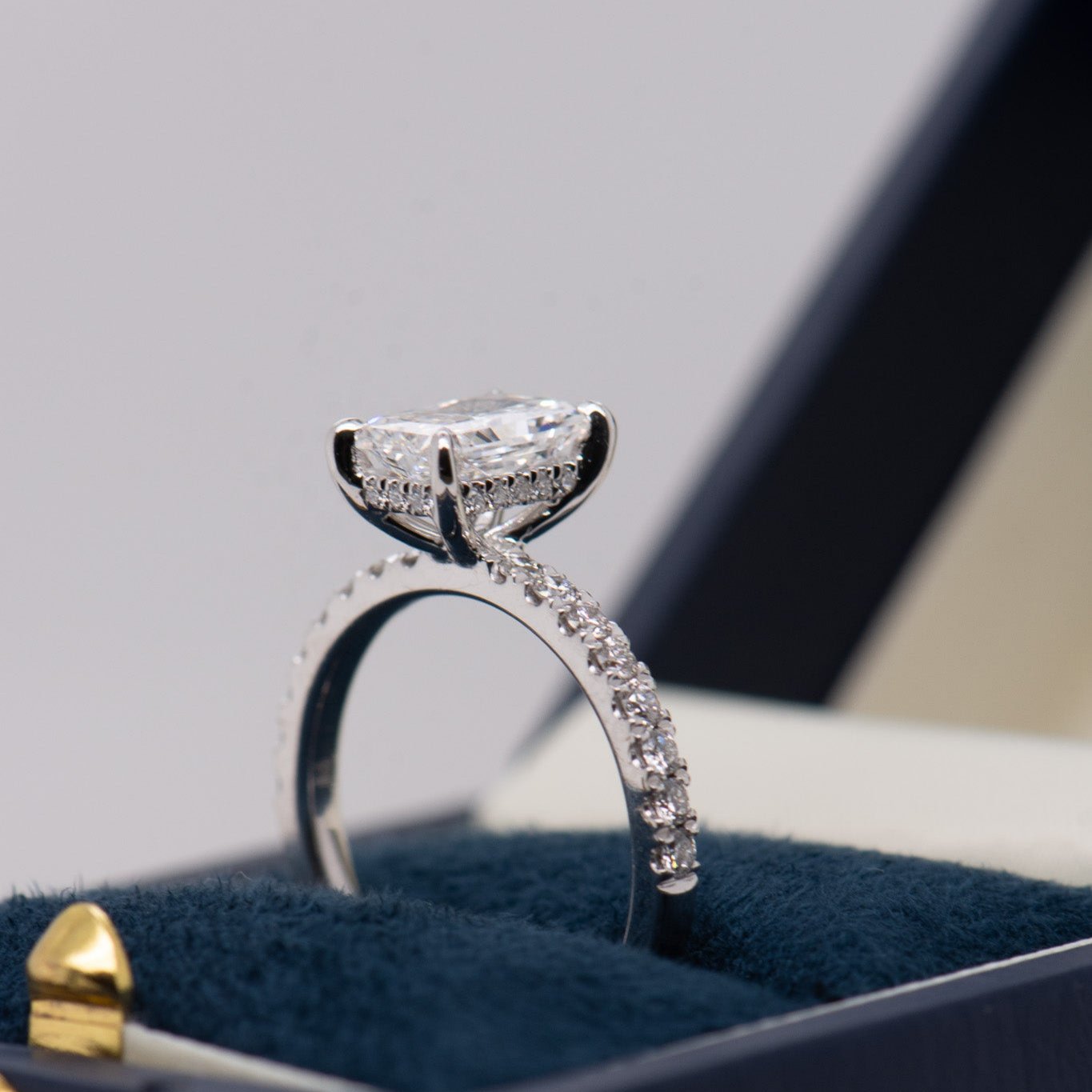 1.57ct Sofia | Radiant Cut Engagement Ring | R2W