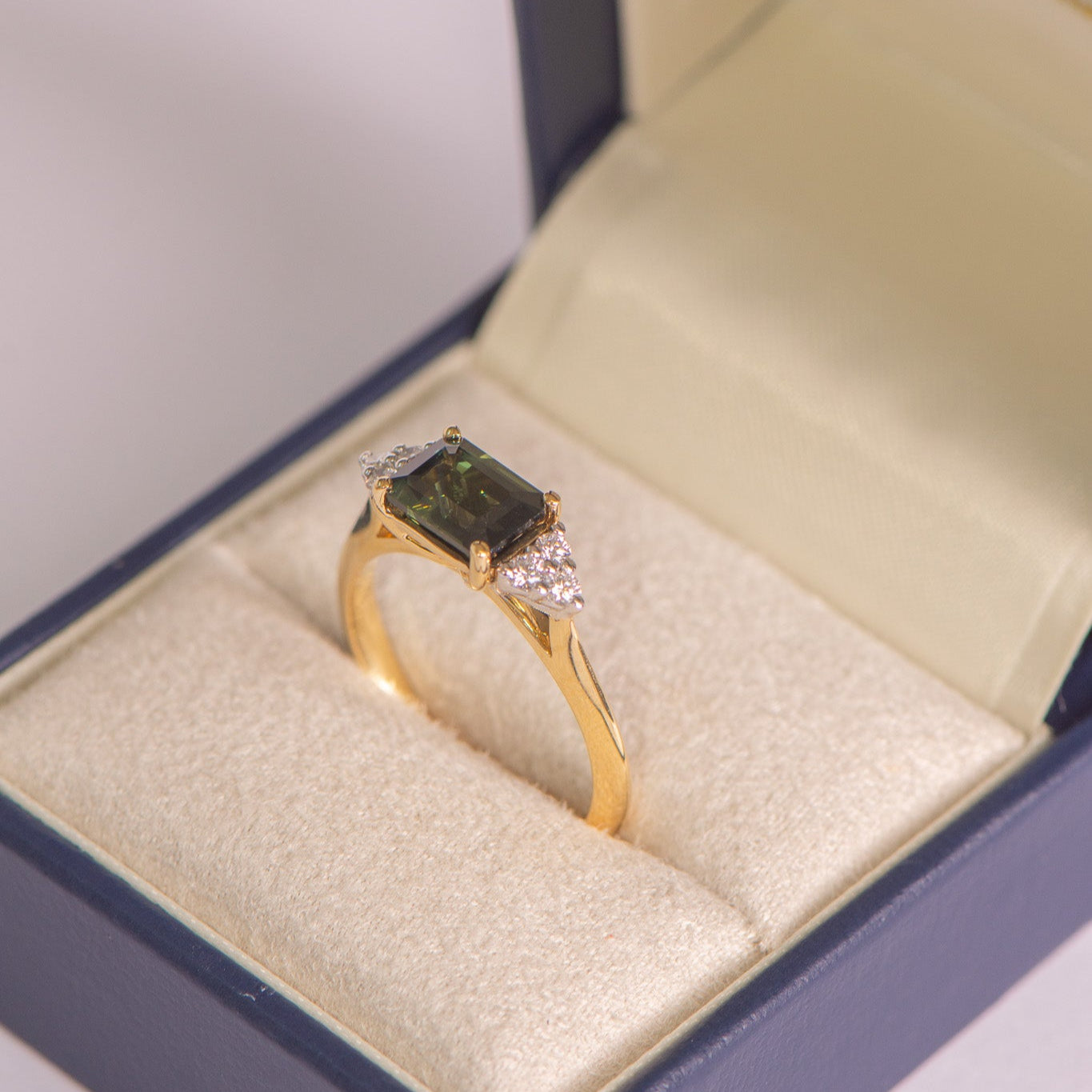 18K Natural Sapphire 'Kirra' Engagement Ring.