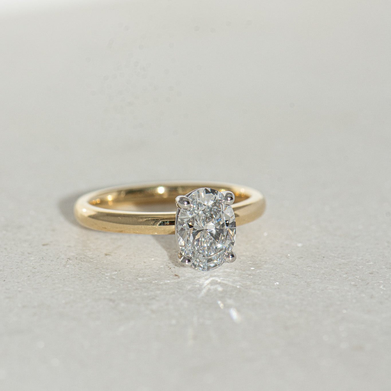 1.50ct Helena | Oval Cut Engagement Ring | R2W