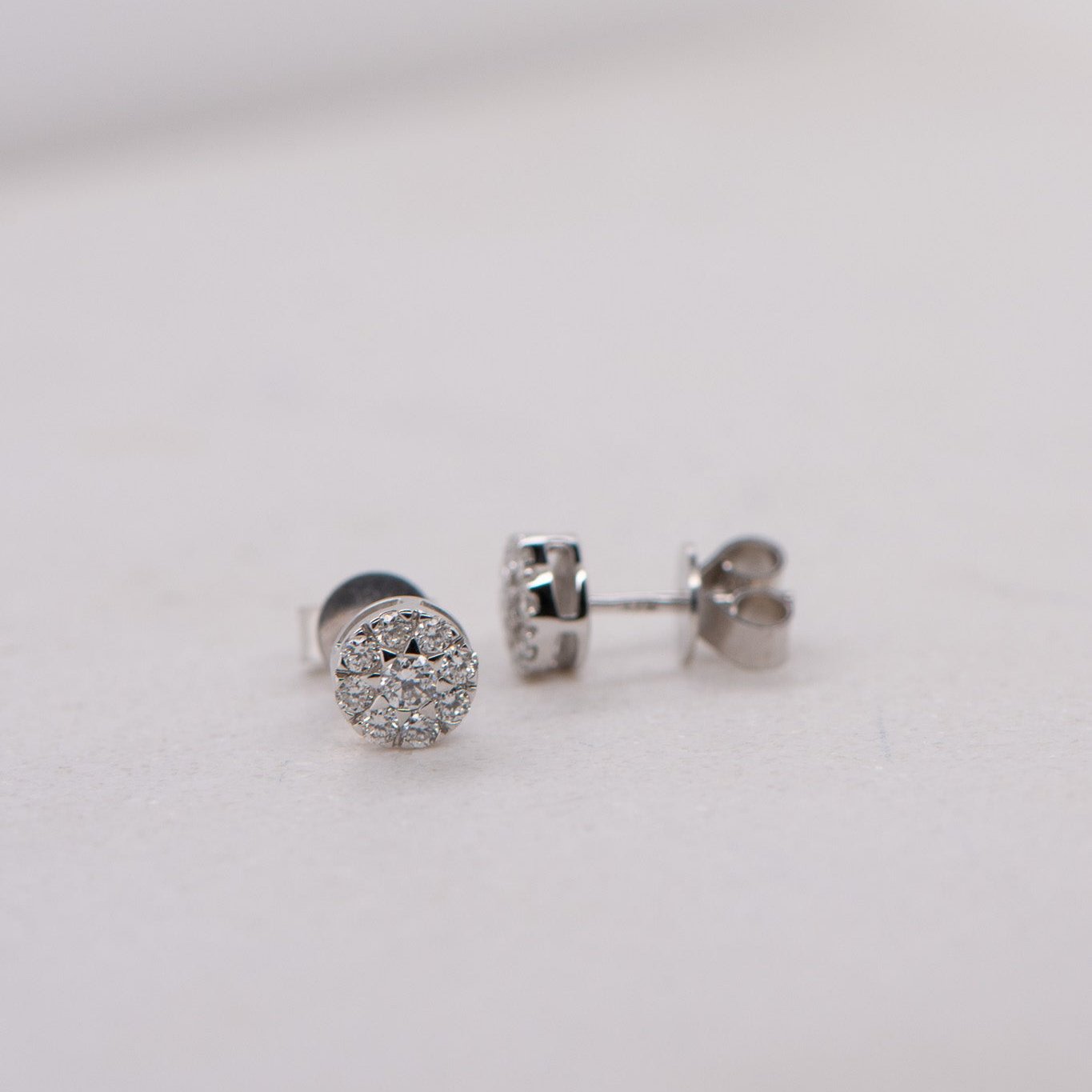 0.50ct Natural White Gold Diamond Cluster Studs