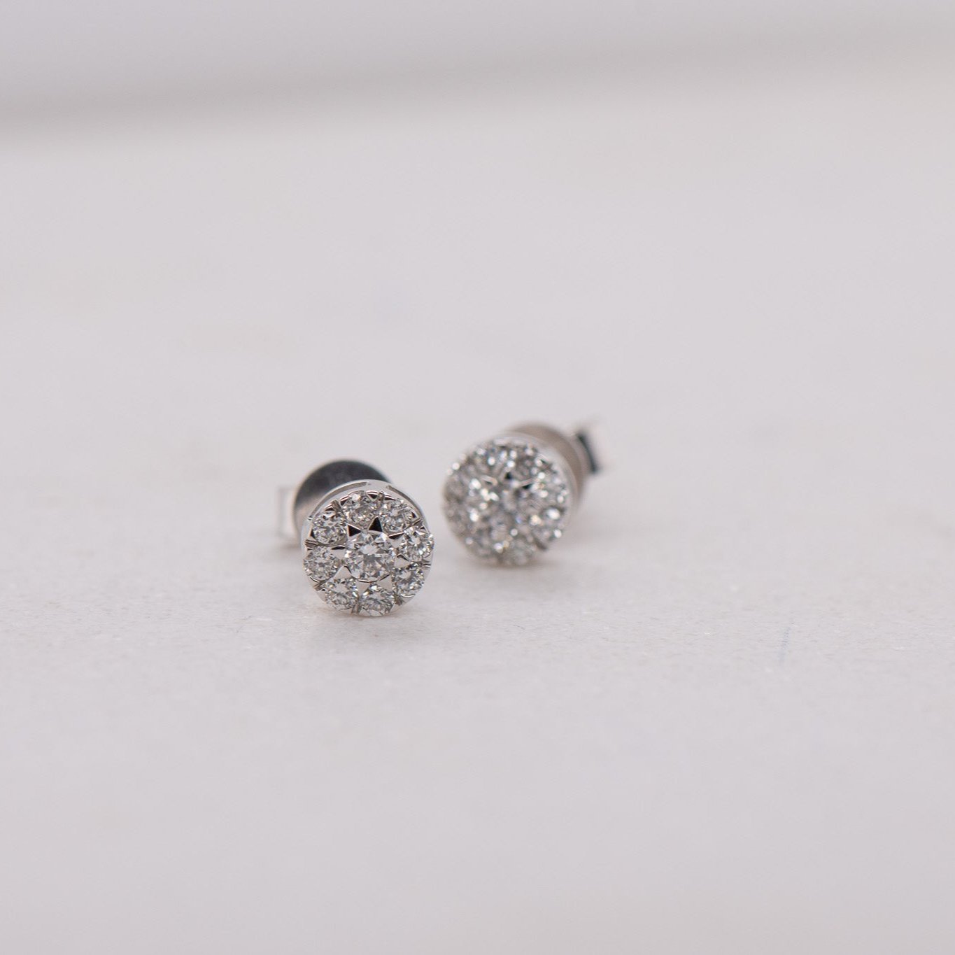 0.50ct Natural White Gold Diamond Cluster Studs