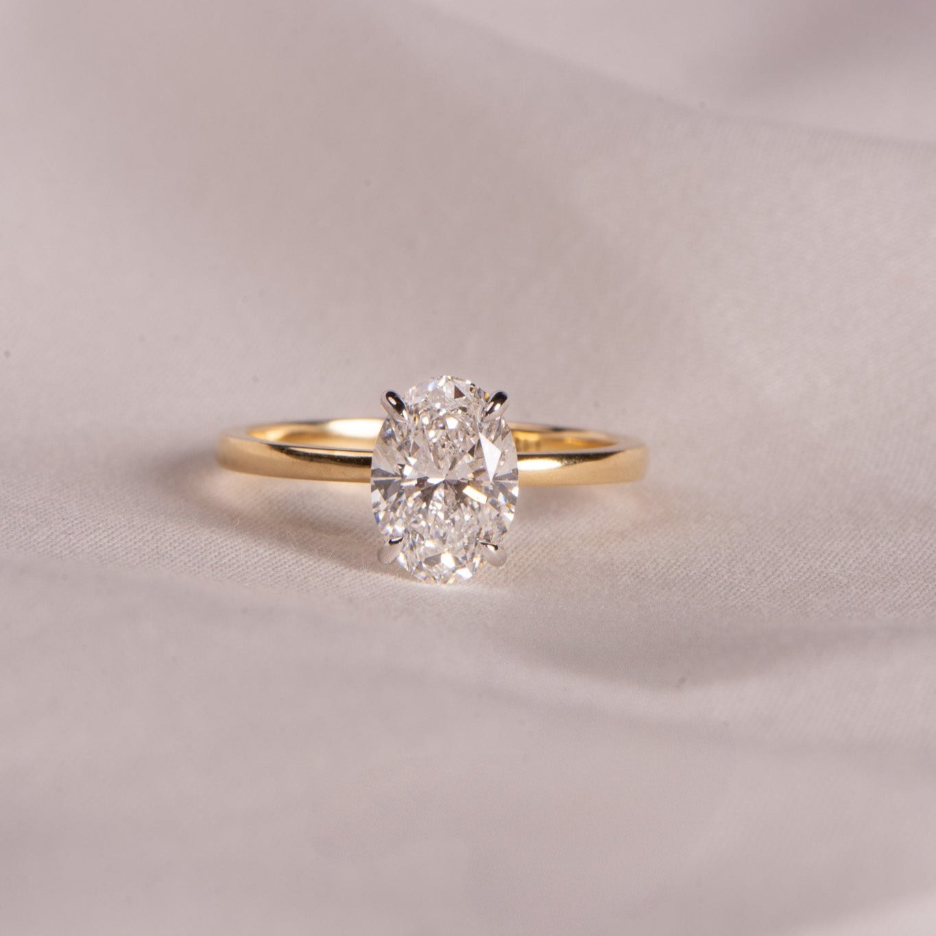 1.50ct Helena | Oval Engagement Ring